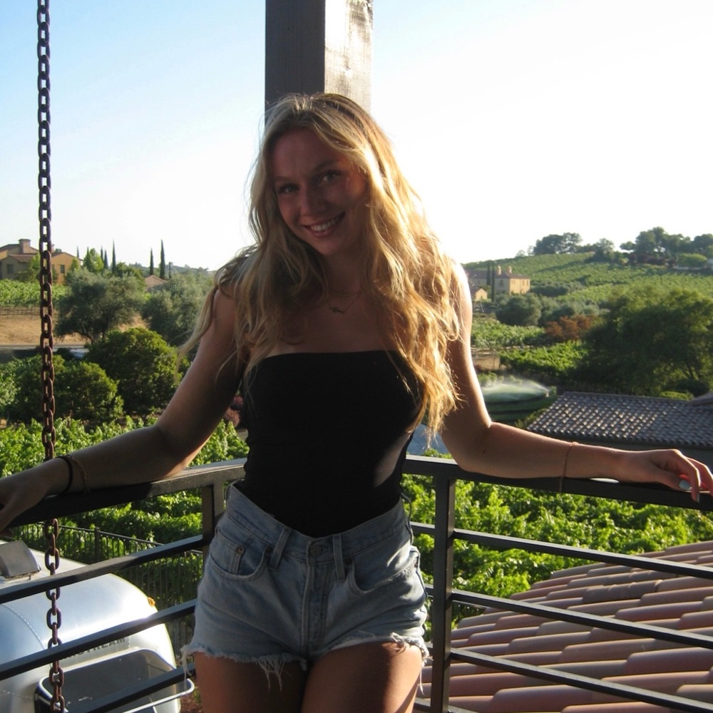 Meet your Posher, Emma